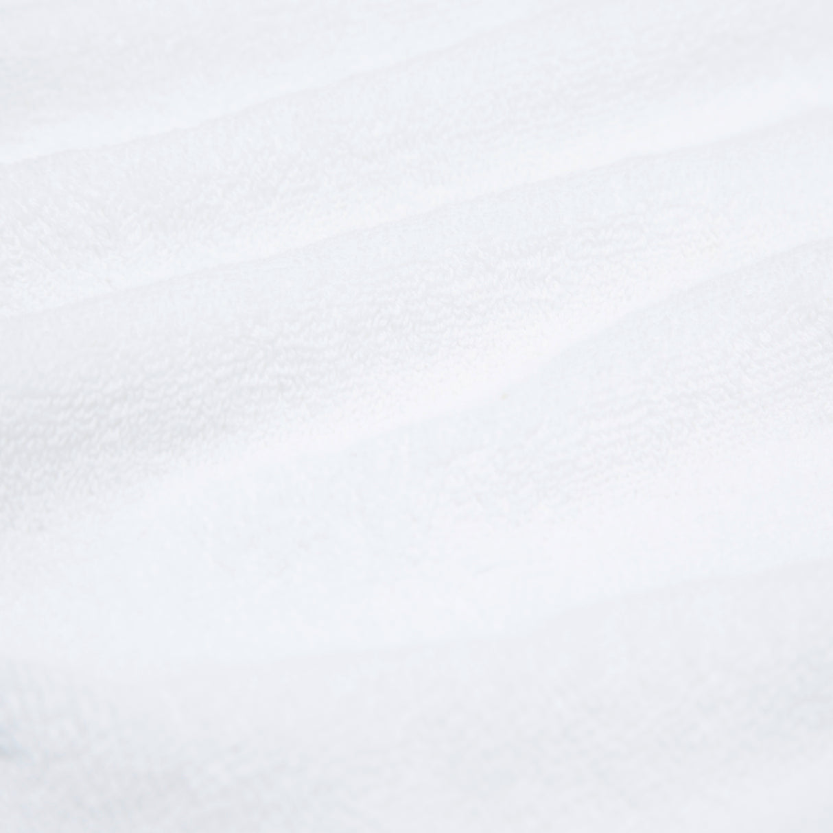 Toalla blanca baño 600 GR/MT²