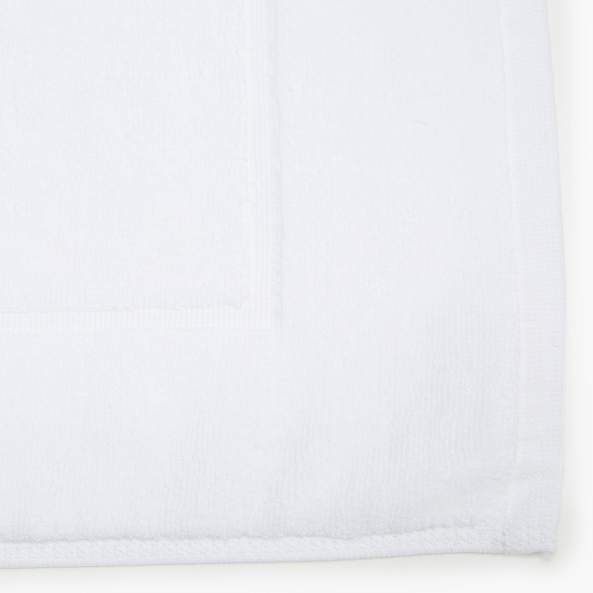 Toalla blanca piso 700 GR/MT²