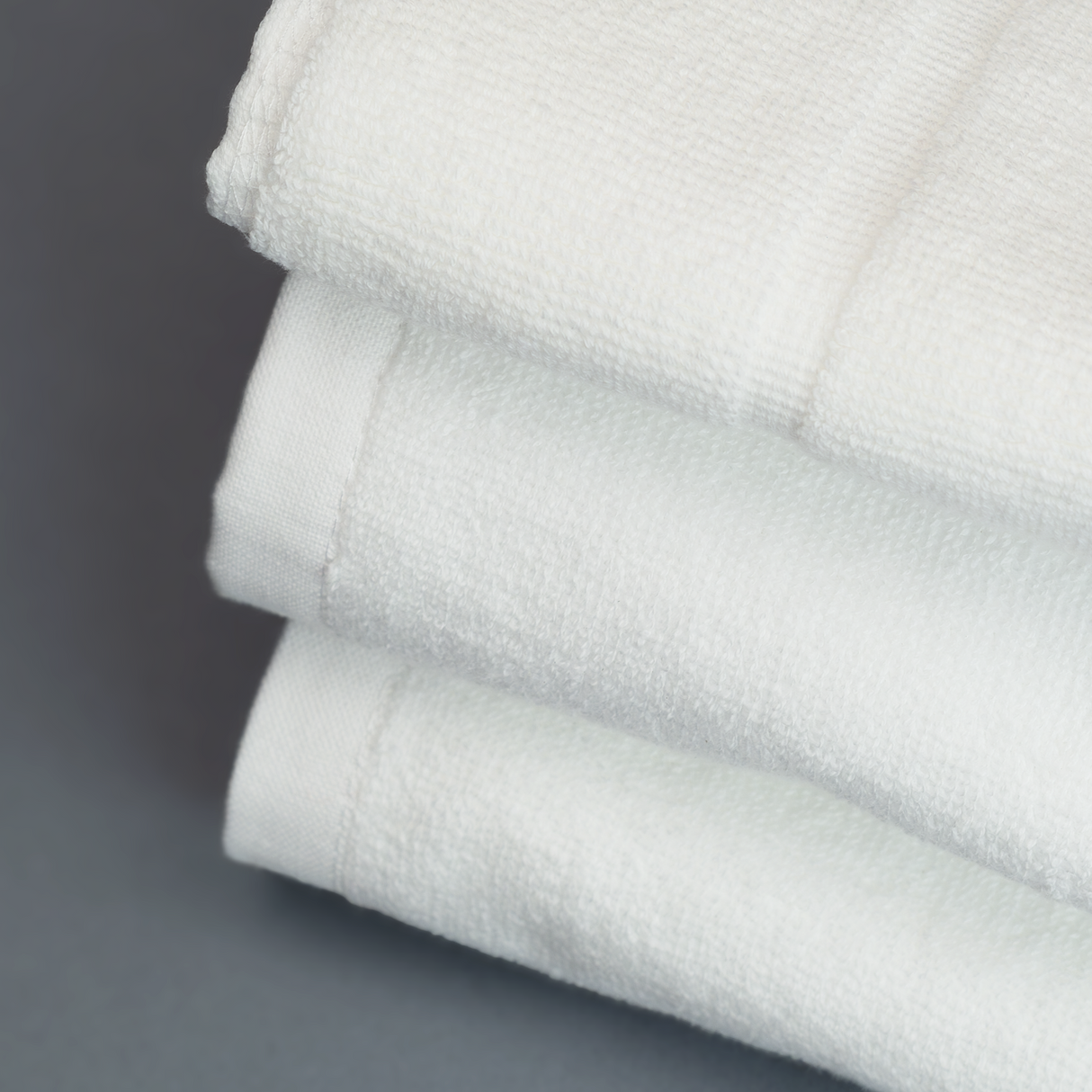 Juego de 3 toallas (1 toalla baño - 1 toalla de mano - 1 toalla de piso)